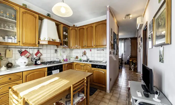 Rexer-Nichelino-ZONA-CASTELLO-PENTALOCALE-PIANO-ALTO-CON-POSTO-AUTO-NUMERATO-Altro
