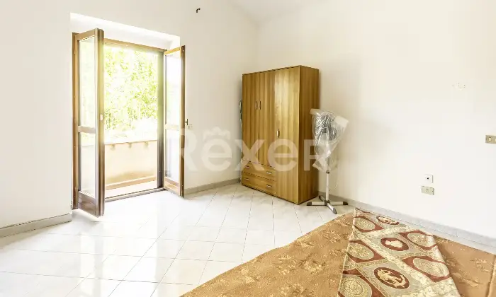 Rexer-Gerace-Casa-indipendente-su-due-piani-Altro