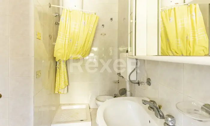 Rexer-Gerace-Casa-indipendente-su-due-piani-Altro