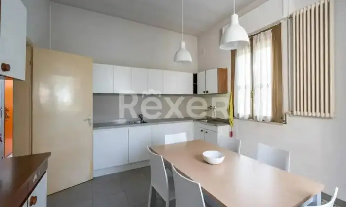 Rexer-RAVENNA-Casa-indipendente-con-ampio-giardino-e-locali-accessori-Savio-RA-Altro