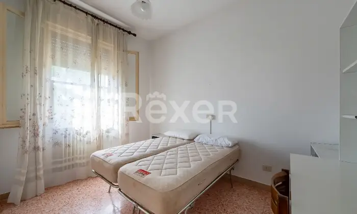 Rexer-RAVENNA-Casa-indipendente-con-ampio-giardino-e-locali-accessori-Savio-RA-Altro