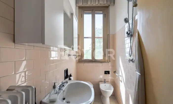 Rexer-RAVENNA-Casa-indipendente-con-ampio-giardino-e-locali-accessori-Savio-RA-Altro