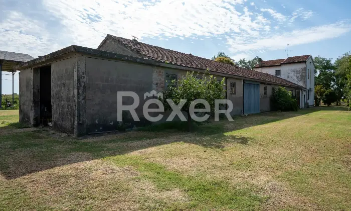 Rexer-RAVENNA-Casa-indipendente-con-ampio-giardino-e-locali-accessori-Savio-RA-Altro