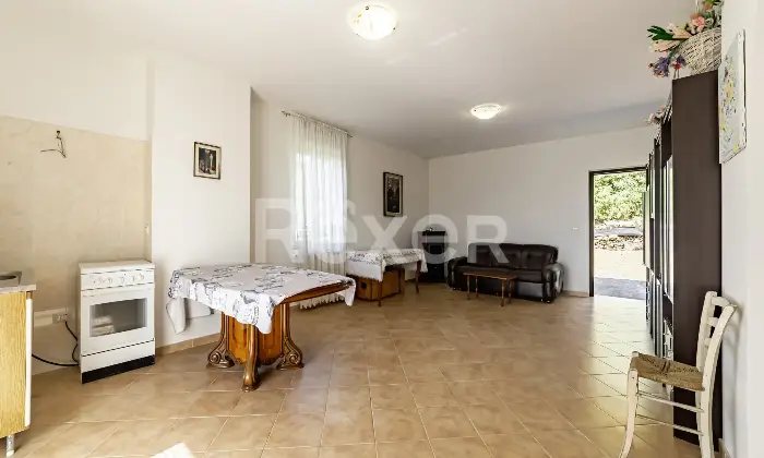 Rexer-larino-Casa-in-collina-zona-Larino-Altro