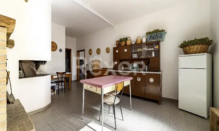 Rexer-larino-Casa-in-collina-zona-Larino-Altro