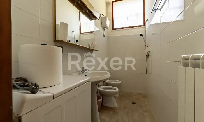 Rexer-larino-Casa-in-collina-zona-Larino-Altro
