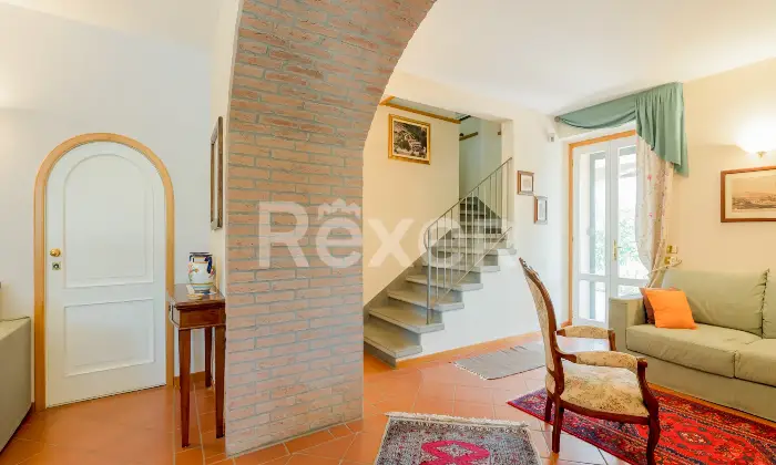 Rexer-Castrocaro-Terme-e-Terra-del-Sole-Villa-di-pregio-con-piscina-e-ettari-di-terreno-Altro
