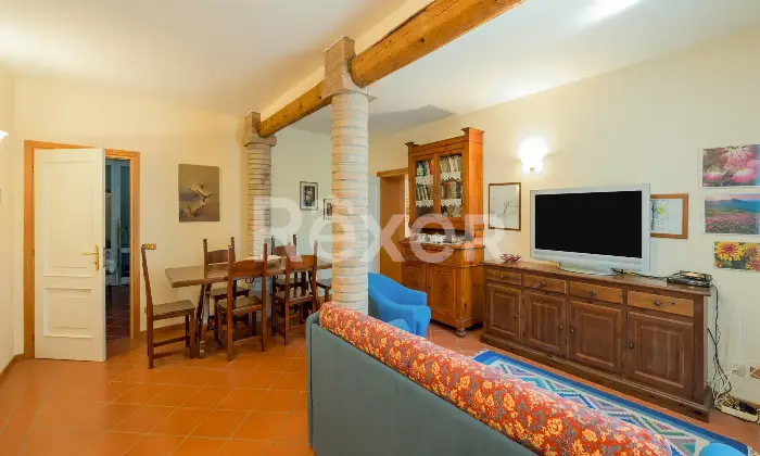 Rexer-Castrocaro-Terme-e-Terra-del-Sole-Villa-di-pregio-con-piscina-e-ettari-di-terreno-Altro