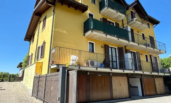 Rexer-Gavirate-Trilocale-doppi-servizi-e-box-doppio-Altro