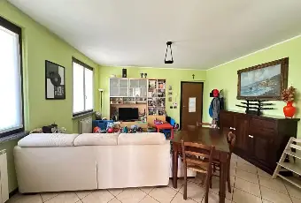 Rexer-Gavirate-Trilocale-doppi-servizi-e-box-doppio-Altro