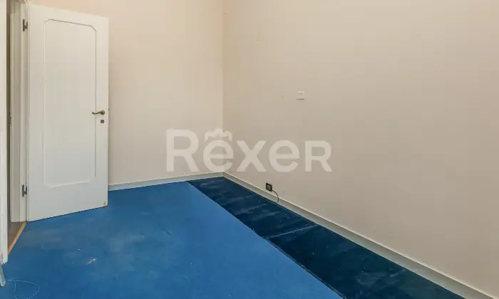 Rexer-Genova-Ampio-e-luminoso-appartamento-in-conteso-signorile-Altro