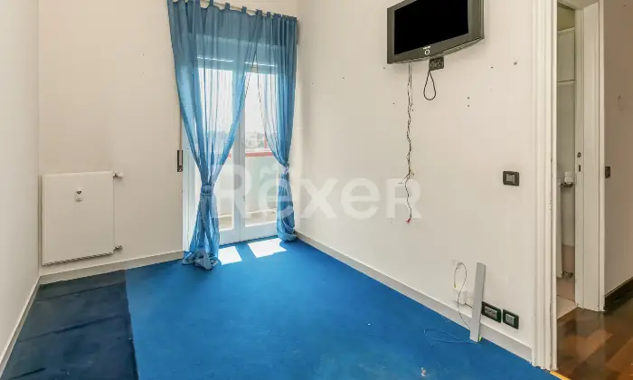 Rexer-Genova-Ampio-e-luminoso-appartamento-in-conteso-signorile-Altro