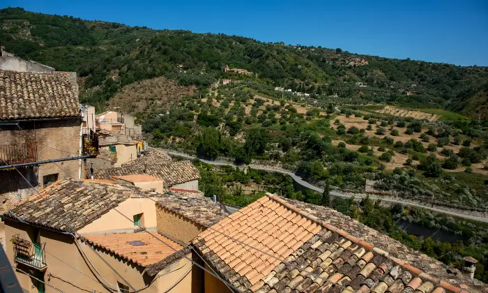 Rexer-Badolato-Vendita-palazzina-ristrutturata-Terrazzo