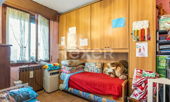 Rexer-Osio-Sotto-TRILOCALE-ULTIMO-PIANO-CON-BOX-E-LOCALE-DEPOSTITO-Altro