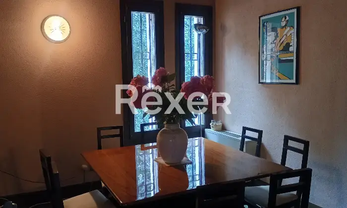 Rexer-Gallarate-Villa-singola-con-piscina-interna-sala-cinema-e-grande-giardino-Altro