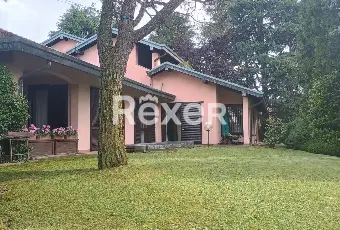 Rexer-Gallarate-Villa-singola-con-piscina-interna-sala-cinema-e-grande-giardino-Altro