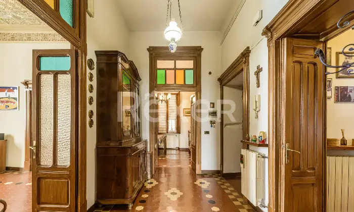 Rexer-Bedonia-Appartamento-signorile-di-grande-metratura-con-giardino-di-propriet-Altro