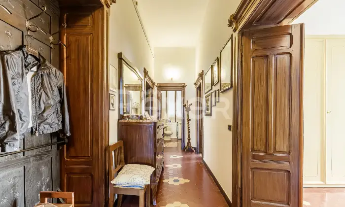 Rexer-Bedonia-Appartamento-signorile-di-grande-metratura-con-giardino-di-propriet-Altro