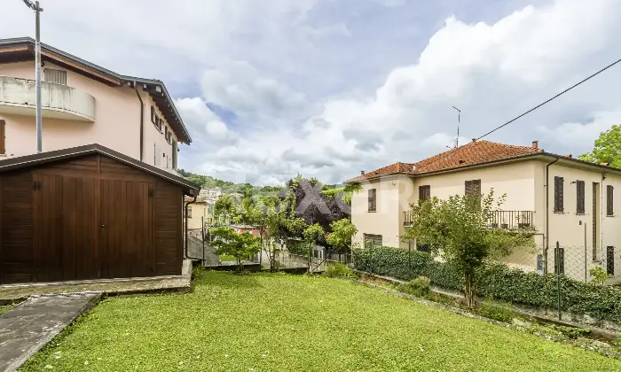 Rexer-Bedonia-Appartamento-signorile-di-grande-metratura-con-giardino-di-propriet-Altro