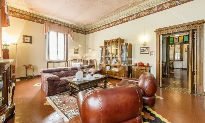 Rexer-Bedonia-Appartamento-signorile-di-grande-metratura-con-giardino-di-propriet-Altro
