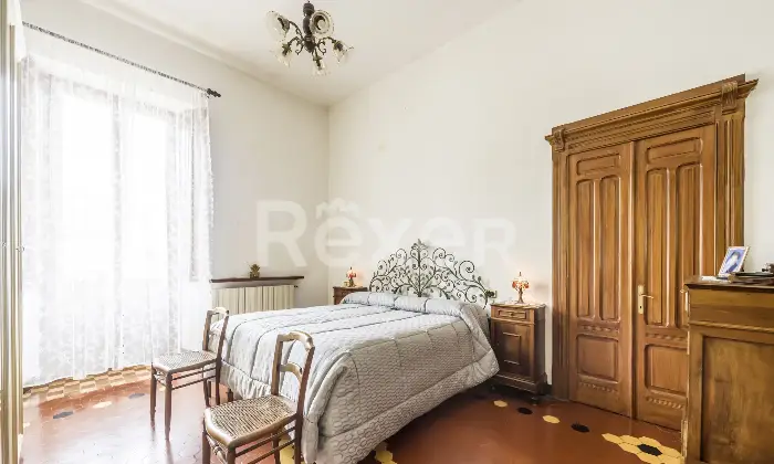 Rexer-Bedonia-Appartamento-signorile-di-grande-metratura-con-giardino-di-propriet-Altro