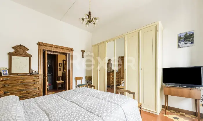 Rexer-Bedonia-Appartamento-signorile-di-grande-metratura-con-giardino-di-propriet-Altro