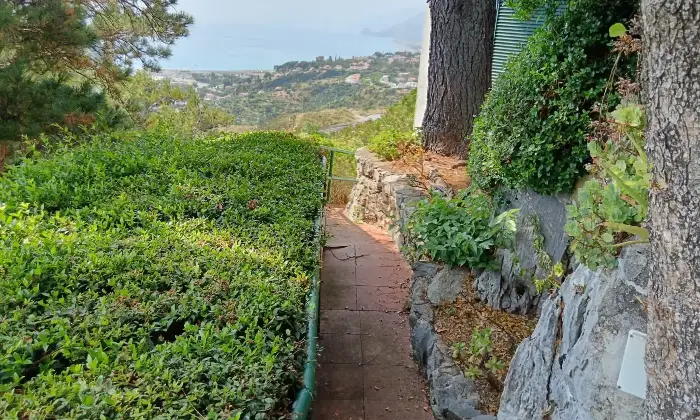 Rexer-Atrigna-Villa-unifamiliare-in-San-Nicola-Arcella-Giardino