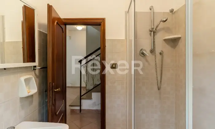 Rexer-Citt-di-Castello-Splendida-villa-panoramica-immersa-nel-verde-delle-colline-umbre-Altro