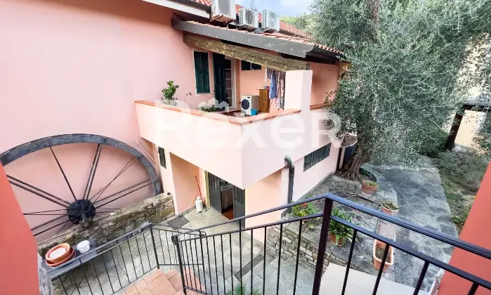 Rexer-Diano-Arentino-IM-Magnifico-BB-con-azienda-agricola-Altro