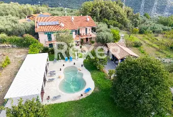 Rexer-Diano-Arentino-IM-Magnifico-BB-con-azienda-agricola-Altro