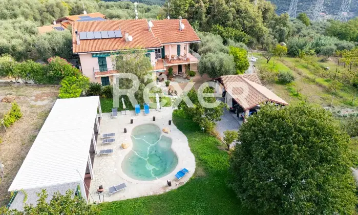 Rexer-Diano-Arentino-IM-Magnifico-BB-con-azienda-agricola-Altro