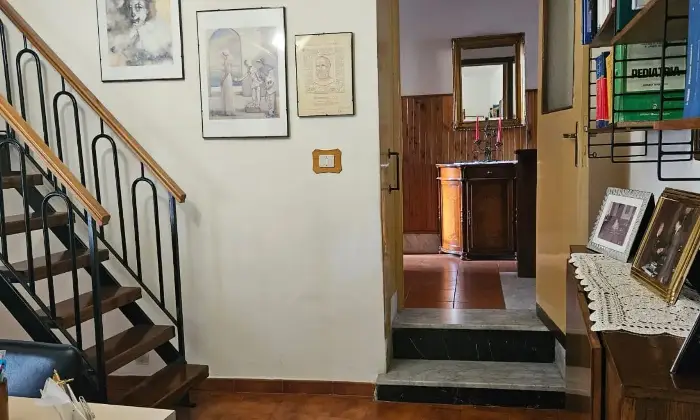 Rexer-Sermoneta-Casa-semindipendente-cieloterra-nel-centro-storico-di-Sermoneta-Altro