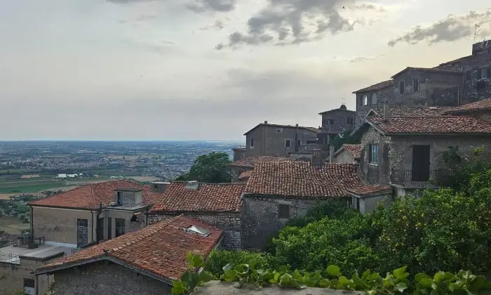 Rexer-Sermoneta-Casa-semindipendente-cieloterra-nel-centro-storico-di-Sermoneta-Altro