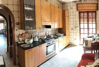 Rexer-Airola-Privato-vende-fabbricato-indipendente-e-residenziale-Cucina