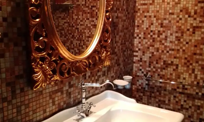 Rexer-Todi-In-vendita-borgo-storico-in-Umbria-Bagno
