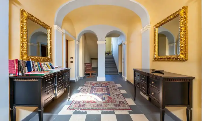 Rexer-Todi-In-vendita-borgo-storico-in-Umbria-Altro