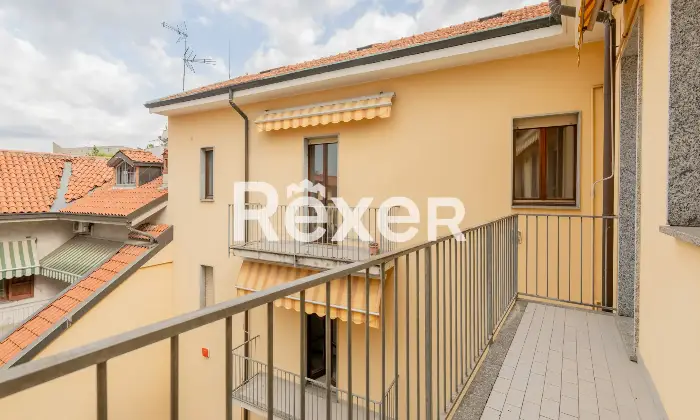 Rexer-Bollate-Soluzione-Indipendente-in-Prossimit-del-Centro-Altro