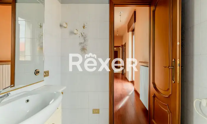 Rexer-Bollate-Soluzione-Indipendente-in-Prossimit-del-Centro-Altro