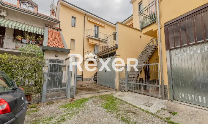 Rexer-Bollate-Soluzione-Indipendente-in-Prossimit-del-Centro-Altro
