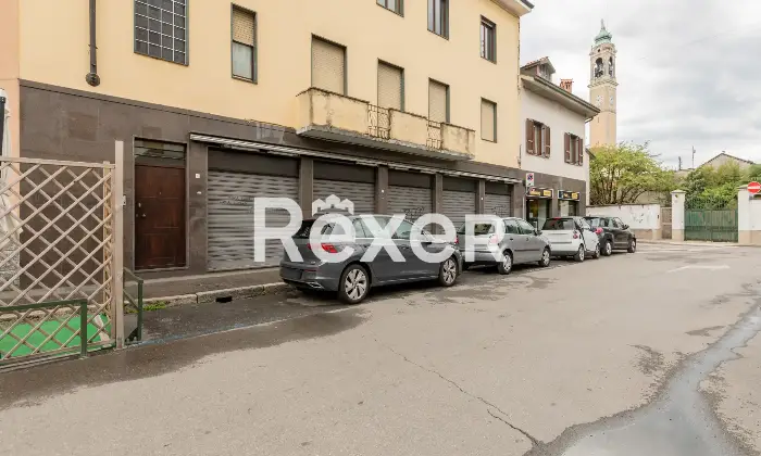 Rexer-Bollate-Soluzione-Indipendente-in-Prossimit-del-Centro-Altro