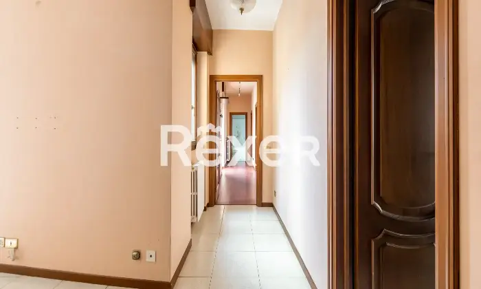 Rexer-Bollate-Soluzione-Indipendente-in-Prossimit-del-Centro-Altro