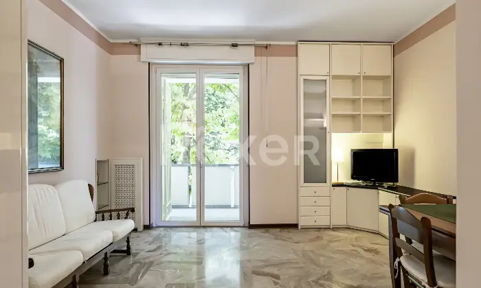 Rexer-Brescia-TRILOCALE-PIANO-PRIMO-CON-BALCONE-Altro