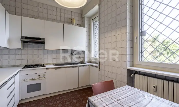 Rexer-Brescia-TRILOCALE-PIANO-PRIMO-CON-BALCONE-Altro