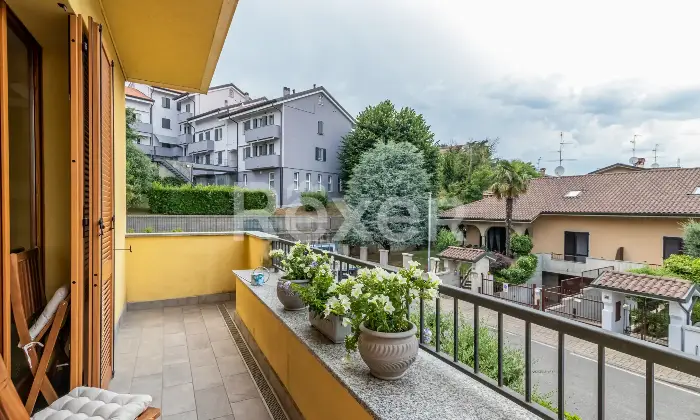 Rexer-Biassono-Appartamento-su-due-livelli-con-terrazzo-cantina-e-box-doppio-Altro