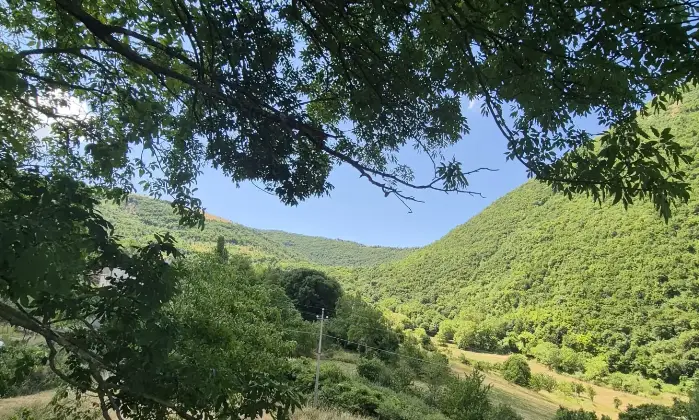 Rexer-Scheggia-e-Pascelupo-Vendesi-immobile-su-tre-livelli-Localit-Campitello-Scheggia-e-Pascelupo-PG-Altro