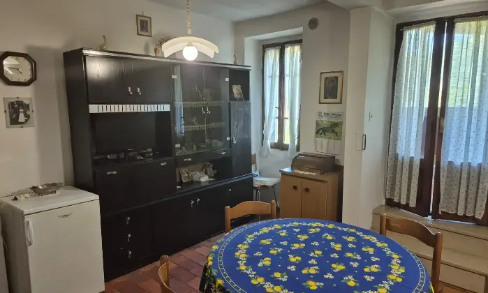 Rexer-Scheggia-e-Pascelupo-Vendesi-immobile-su-tre-livelli-Localit-Campitello-Scheggia-e-Pascelupo-PG-Altro