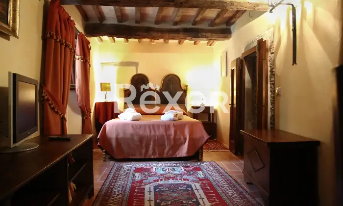 Rexer-Pietralunga-Ex-Abbazia-dei-monaci-benedettini-trasformata-in-Boutique-Hotel-con-piscina-ristorante-e-terreni-Altro