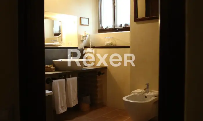 Rexer-Pietralunga-Ex-Abbazia-dei-monaci-benedettini-trasformata-in-Boutique-Hotel-con-piscina-ristorante-e-terreni-Altro