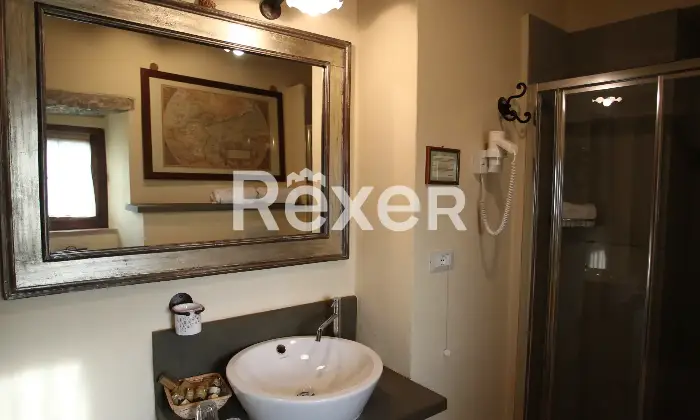 Rexer-Pietralunga-Ex-Abbazia-dei-monaci-benedettini-trasformata-in-Boutique-Hotel-con-piscina-ristorante-e-terreni-Altro