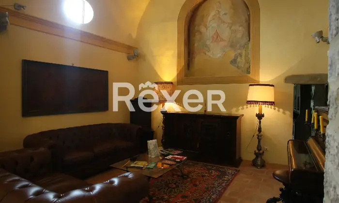 Rexer-Pietralunga-Ex-Abbazia-dei-monaci-benedettini-trasformata-in-Boutique-Hotel-con-piscina-ristorante-e-terreni-Altro
